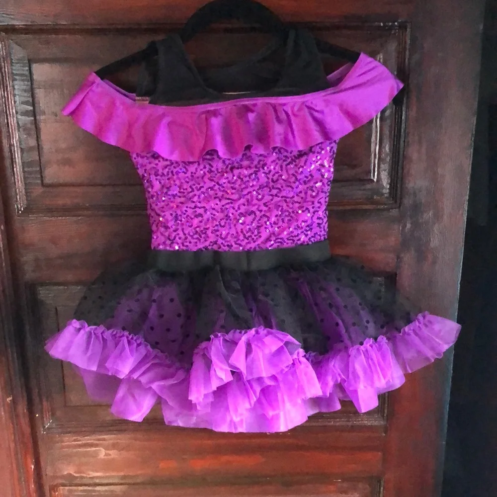 Weissman IC #10908 purple and black faux off shoulder/ ruffle on shoulder&skirt